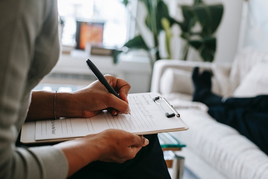 A handshake between a therapist and a client, symbolizing a strong therapeutic relationship